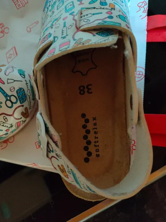Bunte Clogs