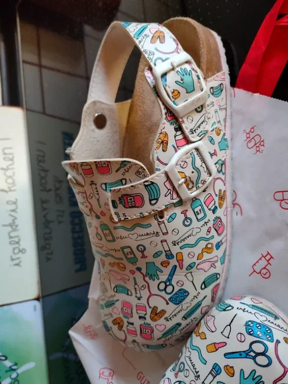 Bunte Clogs