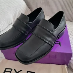 By Far Cyril Black Nappa Schuhe Leder große 39
