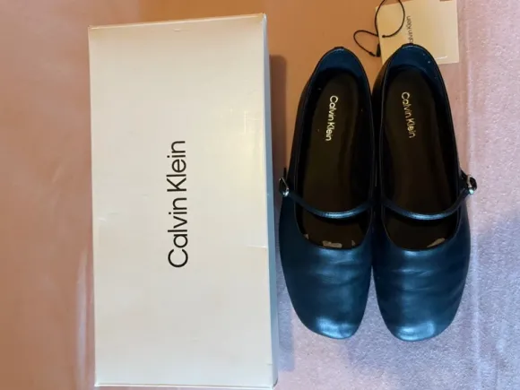 Calvin Klein Ballerinas in Schwarz / Gr. 38 / Wie neu