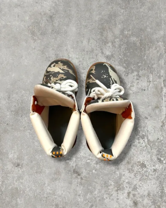 Camouflage Boots