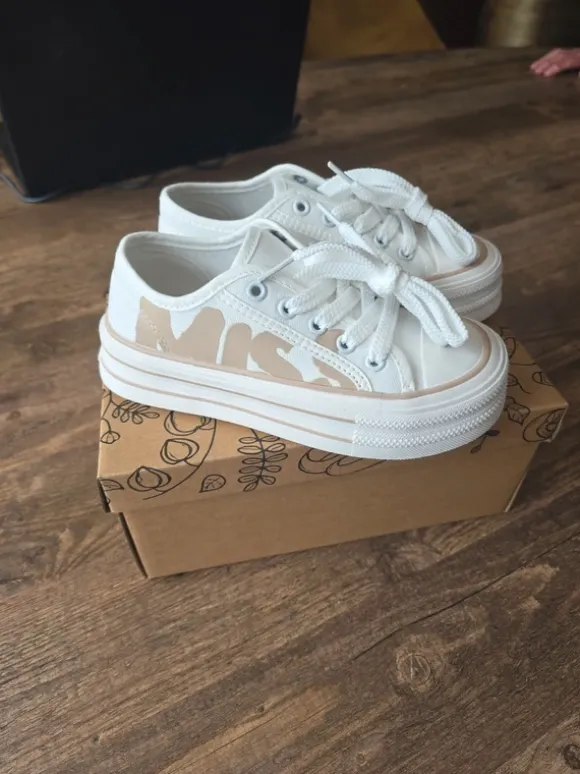 Canvas sneaker mt31, meisje, NIEUW