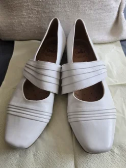 Caprice Leder-Halbschuhe Weiß Gr. 42