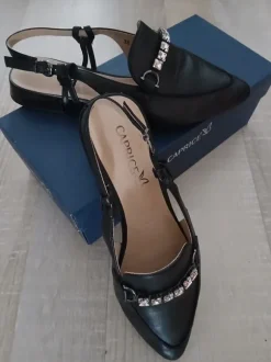 Caprice slingback