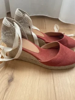 Castañer espadrilles