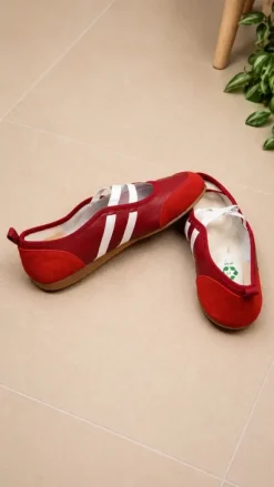 Chaussures ballerines tabi Mary Janes rouges / T38 | Vinted
