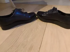 Chaussures dame ,pointure 40