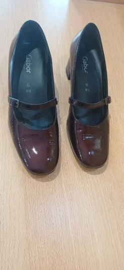 Chaussures femme vernies bordeau