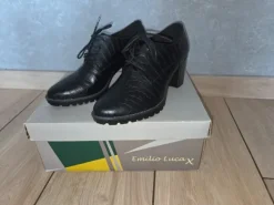 Chaussures Richelieu cuir 37