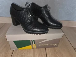 Chaussures Richelieu cuir 37
