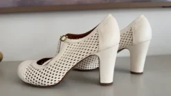 Chie mihara witte pumps met perforaties maat 39