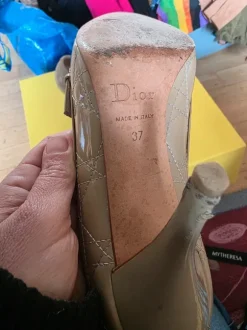 Christian Dior gr.37