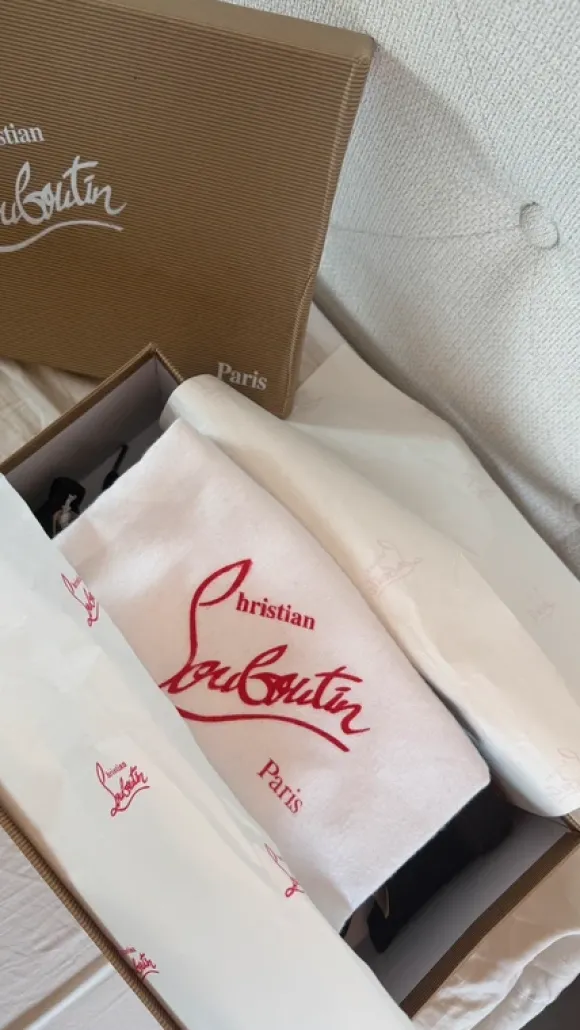 Christian Louboutin glitter sneaker