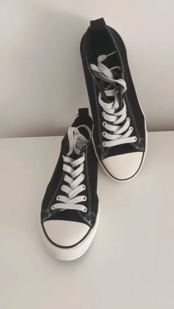 Chucks schwarz