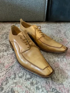 Cinti Lederschuhe Halbschuhe Beige Braun spitz Y2K 2000er
