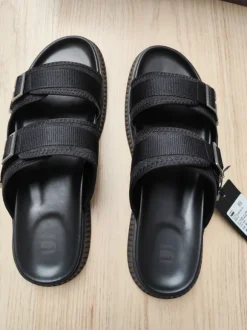 Claquettes/Sandales G-star 46 - noires - NEUVES jamais portées avec étiquette