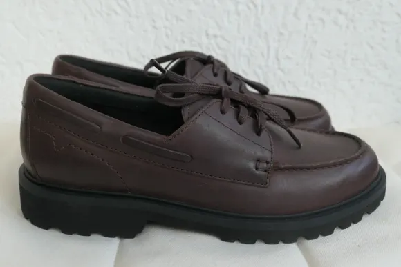 Clarks Collection Herren Schuhe Sample RAR Berwick Boat Brown Leather Gr. 42 UK 8 Neu