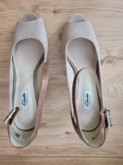 Clarks 'Kendra Ella' beige/bronze Gr. 42