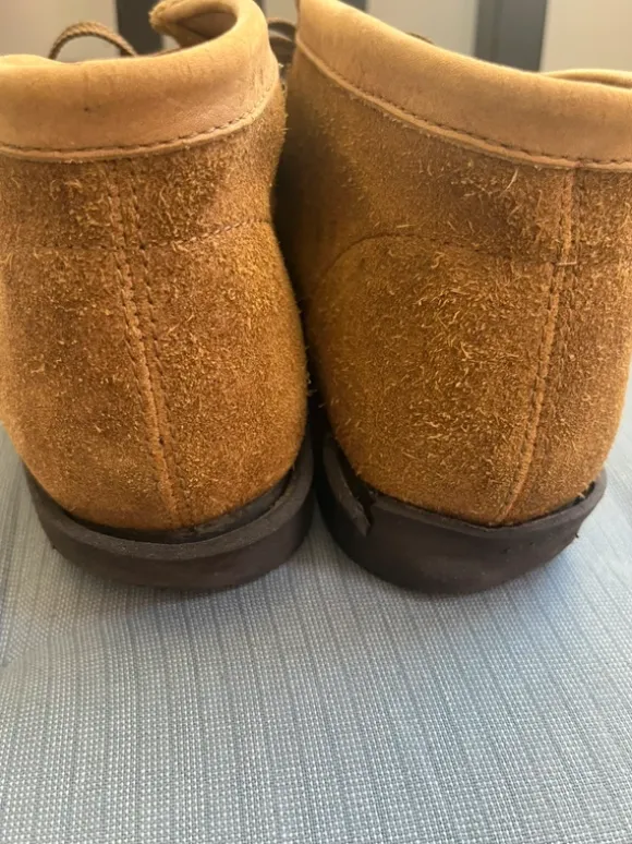 Clarks Wallabee Low