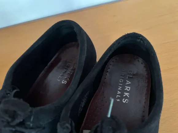 Clarks Wallabees 42 schwarz Wildleder Veloursleder