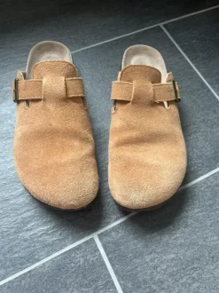 Clogs