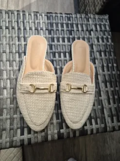 Clogs