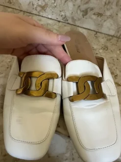 Clogs