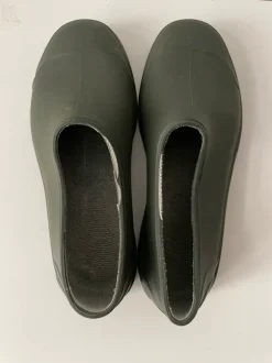 Clogs