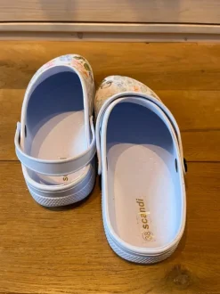Clogs 38 Gartenschuhe Badeschuhe Schaumstoff