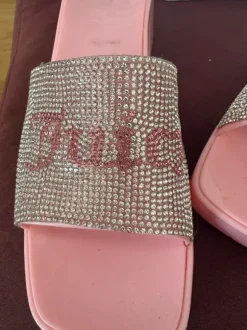 Clogs in rosa mit strassteinen