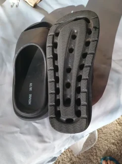 Clogs, Latschen MB