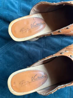 Clogs Leder und Holz