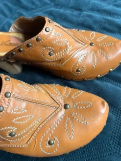 Clogs Leder und Holz