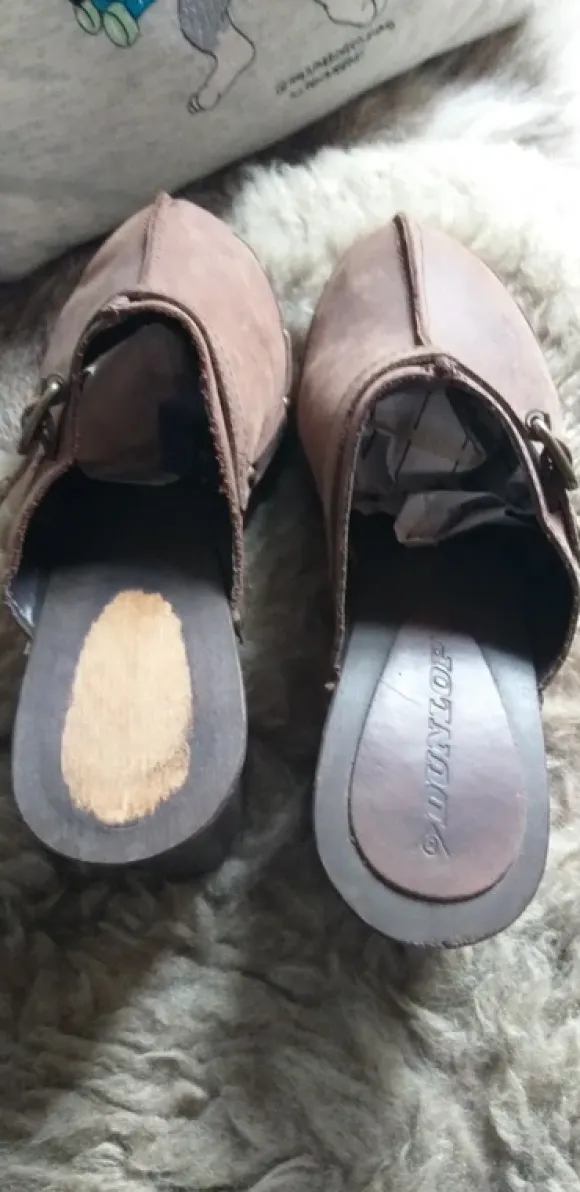 Clogs,Slip/OnMule,Dunlop,39