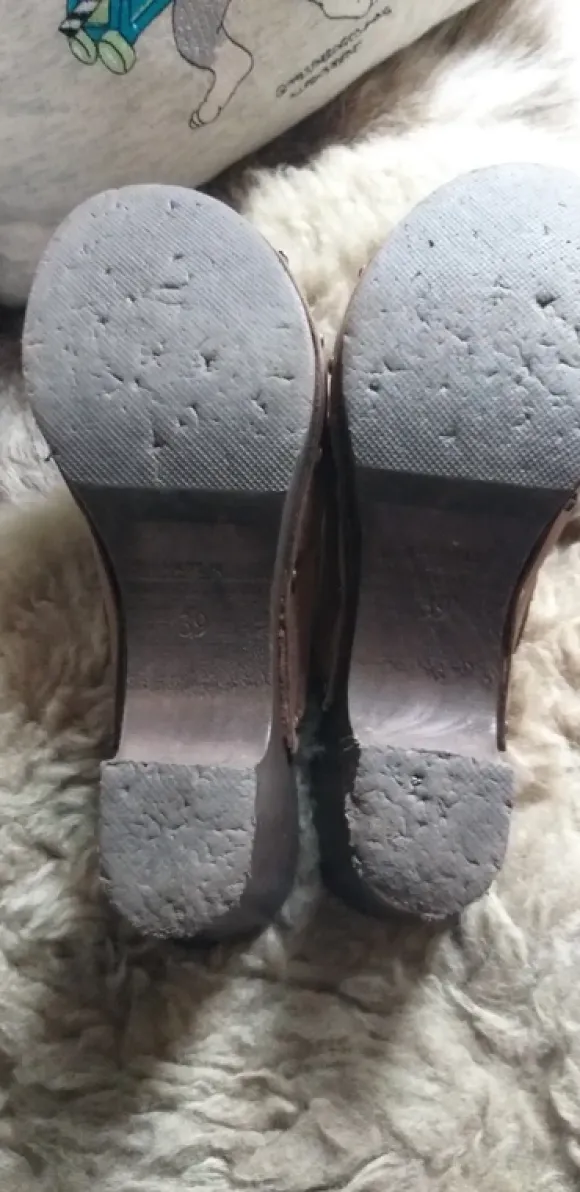 Clogs,Slip/OnMule,Dunlop,39