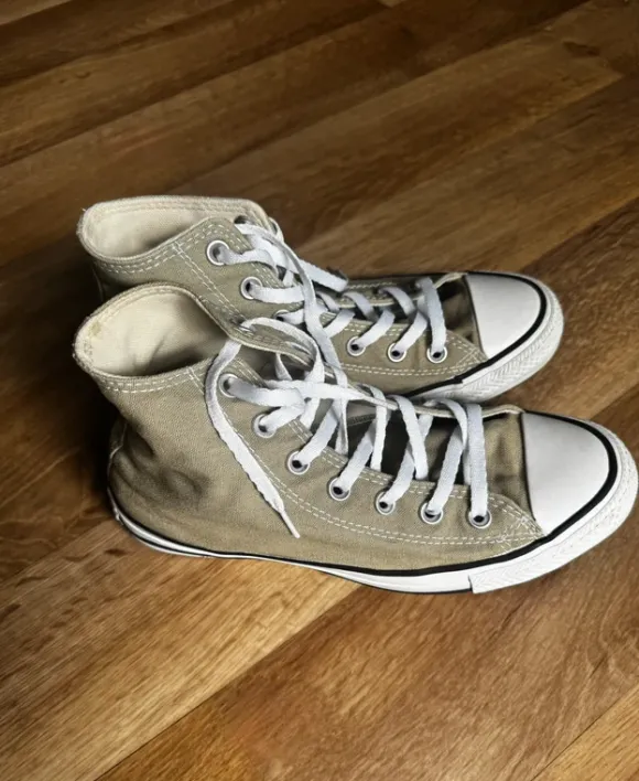 Converse
