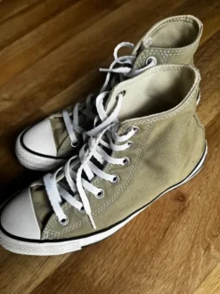 Converse