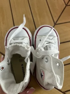 Converse 22