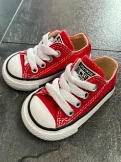 Converse Chucks Rot Gr. 18 wie neu