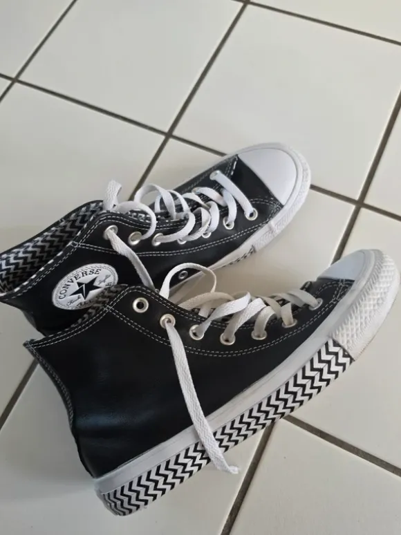 Converse Mission-V High Leder Black/White – Seltene Special Edition –