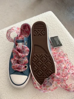Converse NEU