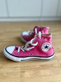 Converse Sneakers high - Chuck Taylor Allstar - rosa in 32
