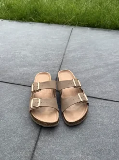 Cool slippers/sandals
