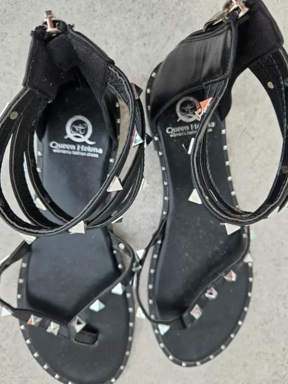 Coole Goth Sandalen/Zehen-Treter, Größe 38, mit Nieten