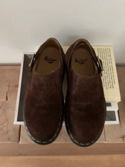 Coole Mules Slipper Clogs von Dr. Martens Isham Dark Brown Braun 39