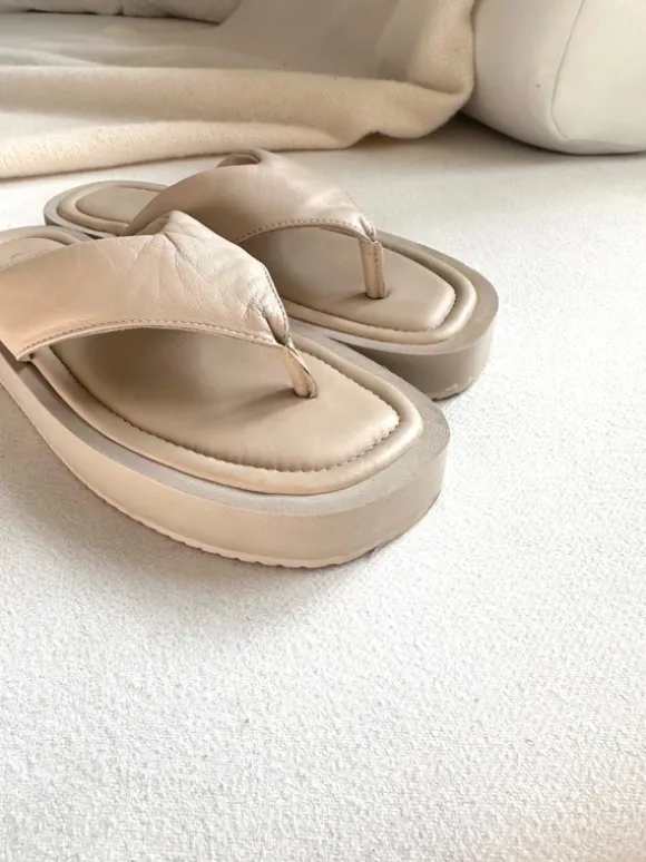 Copenhagen CPH779 Nappa Cake Beige 37 Platform zehentrenner
