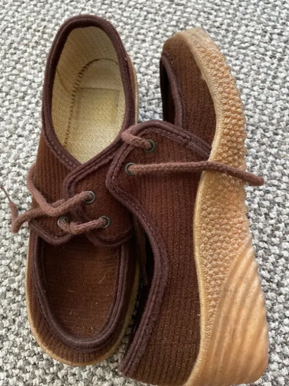 Cord Schnürschuh