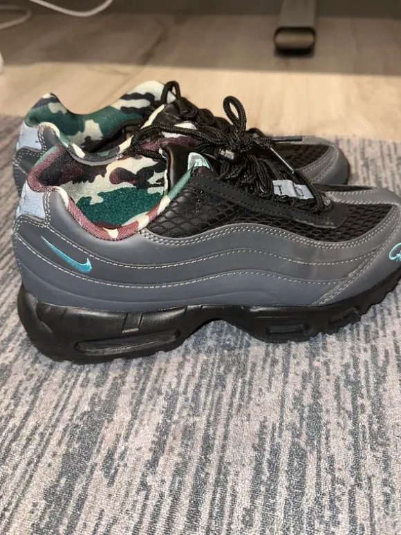 Corteiz x Nike Air Max 95 Blue