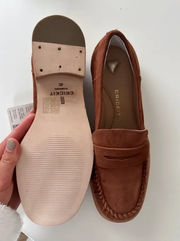 Crickit Loafer