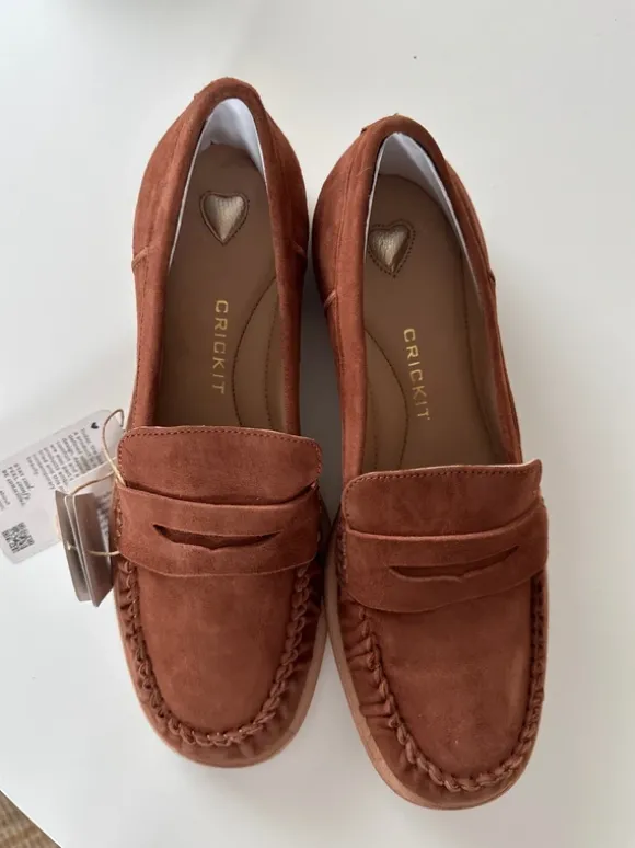 Crickit Loafer